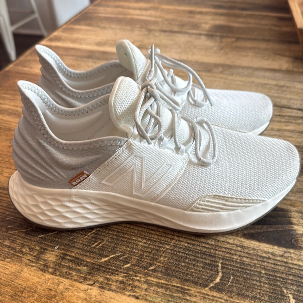 New Balance Women’s Fresh Foam Roav Sneaker